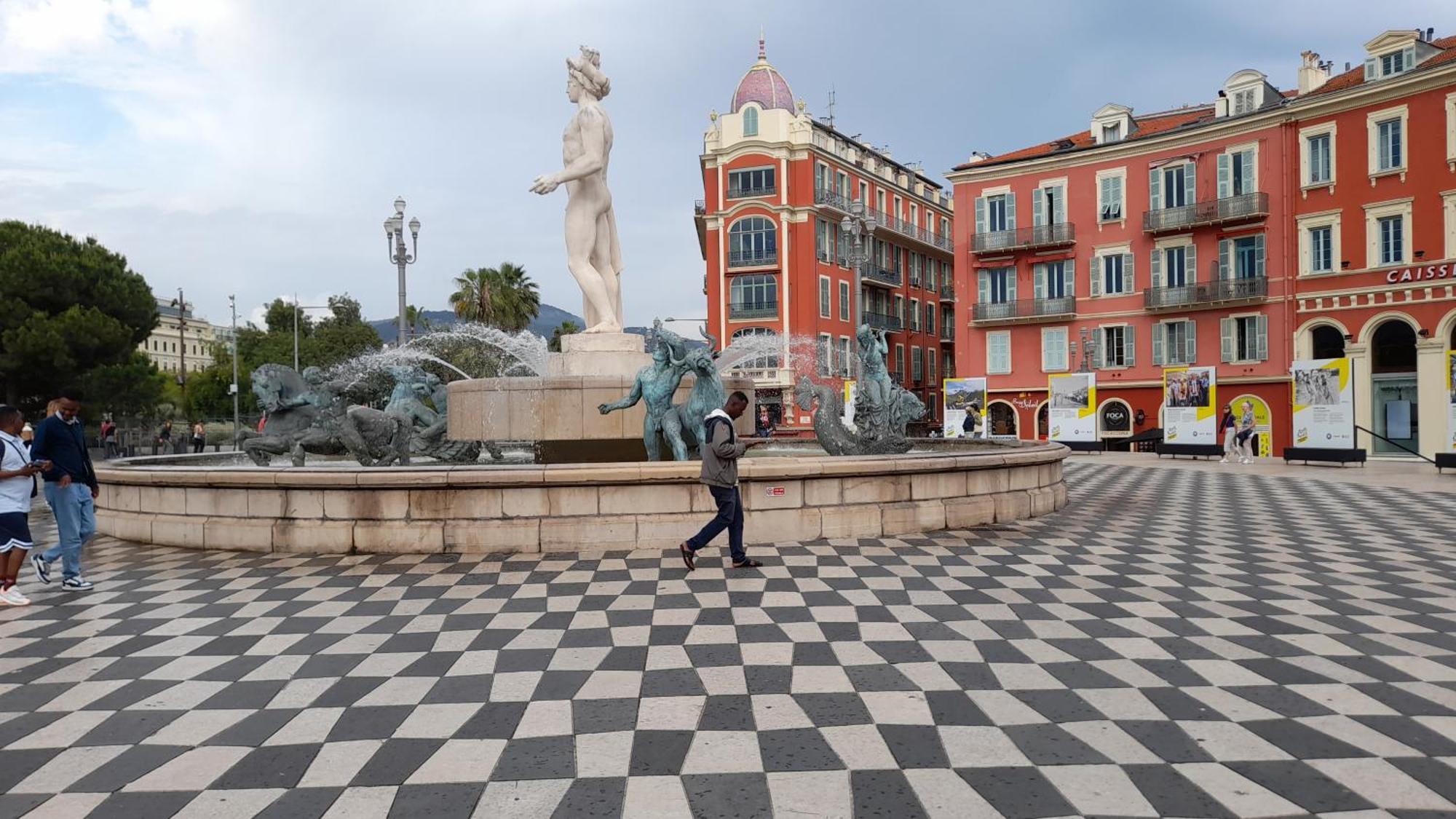 Nice Beau 2 Pieces Atypique-Original 200 M Mer, Promenade Des Anglais, Negresco Extérieur photo