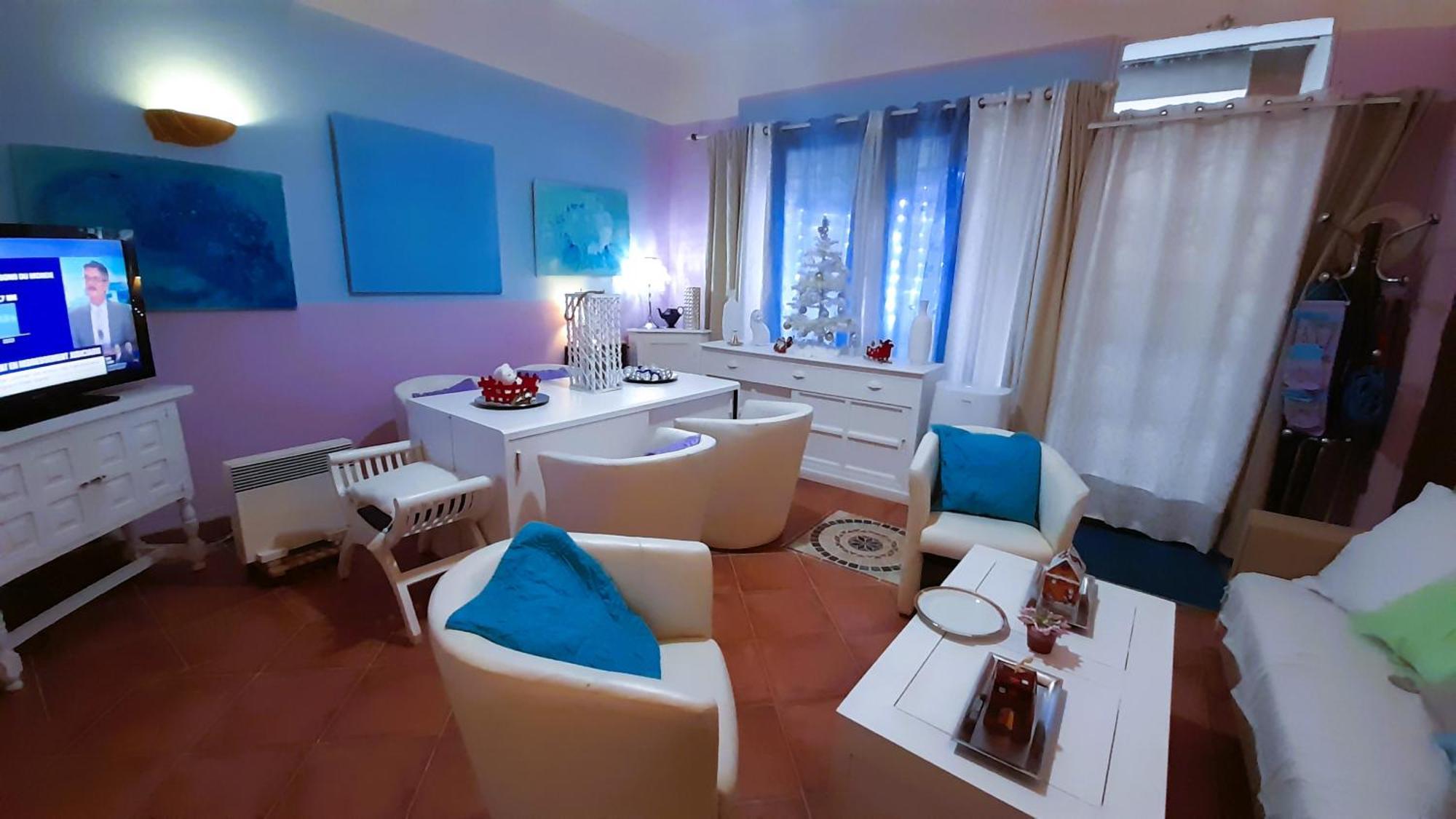 Nice Beau 2 Pieces Atypique-Original 200 M Mer, Promenade Des Anglais, Negresco Extérieur photo