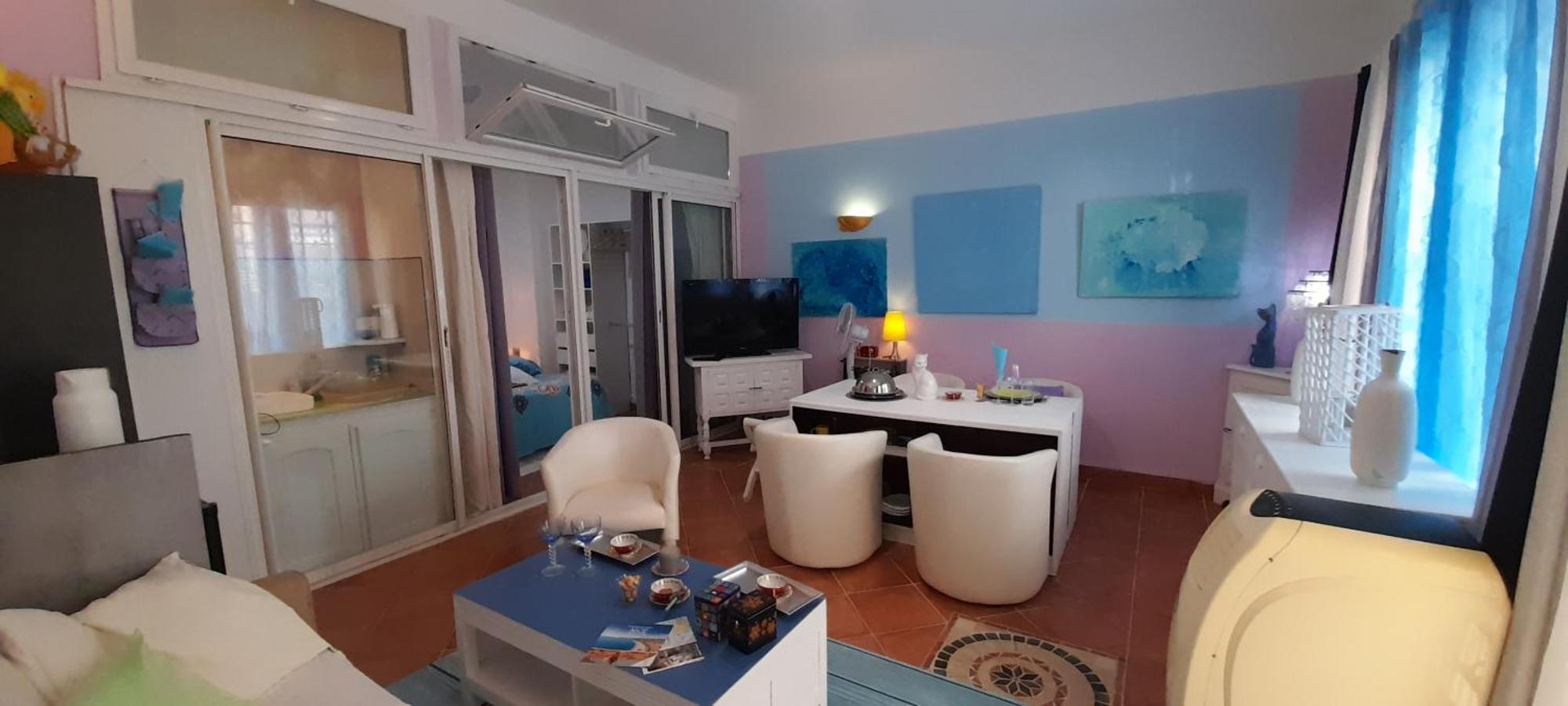 Nice Beau 2 Pieces Atypique-Original 200 M Mer, Promenade Des Anglais, Negresco Extérieur photo